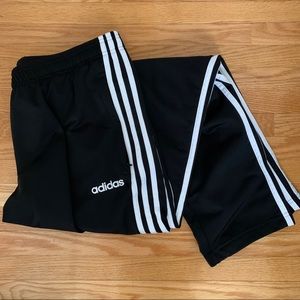 Men’s XL adidas Athletic Pants with Zip Pockets